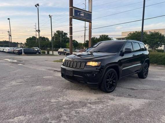 JEEP GRAND CHEROKEE 2017 1C4RJFAG4HC927399 image